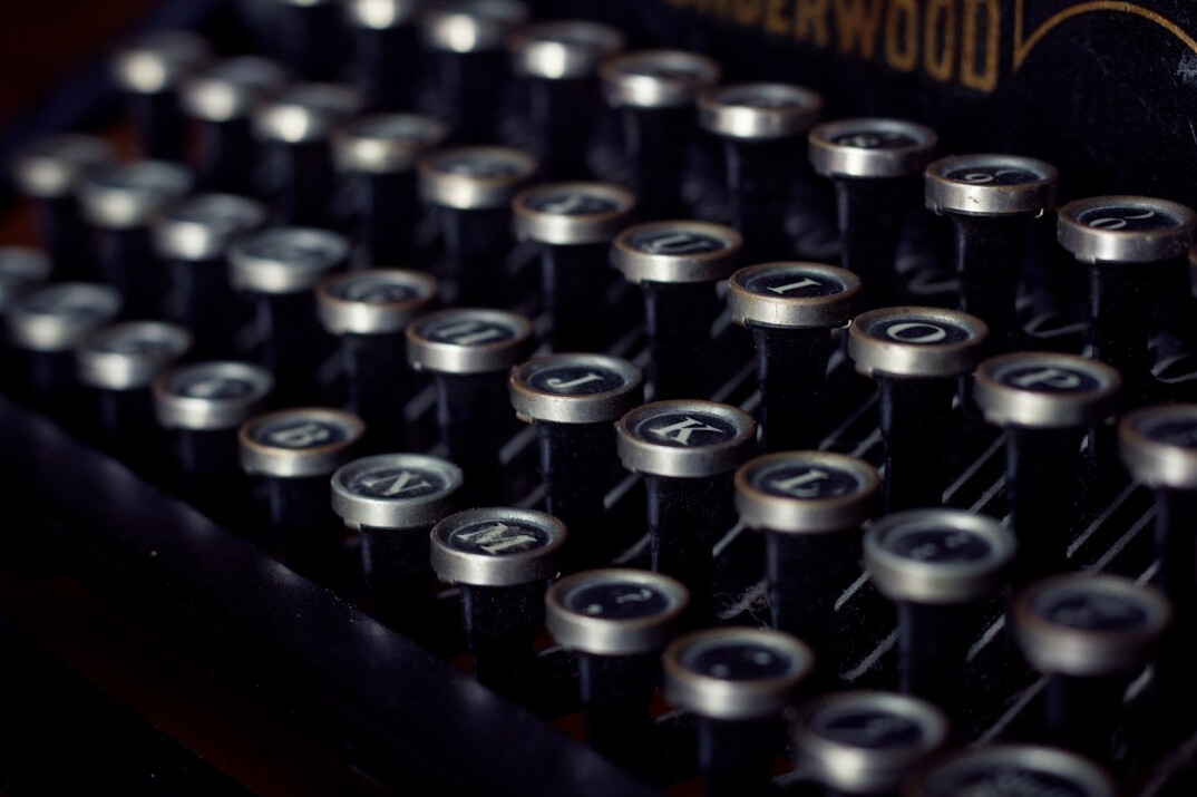 typewriter vintage